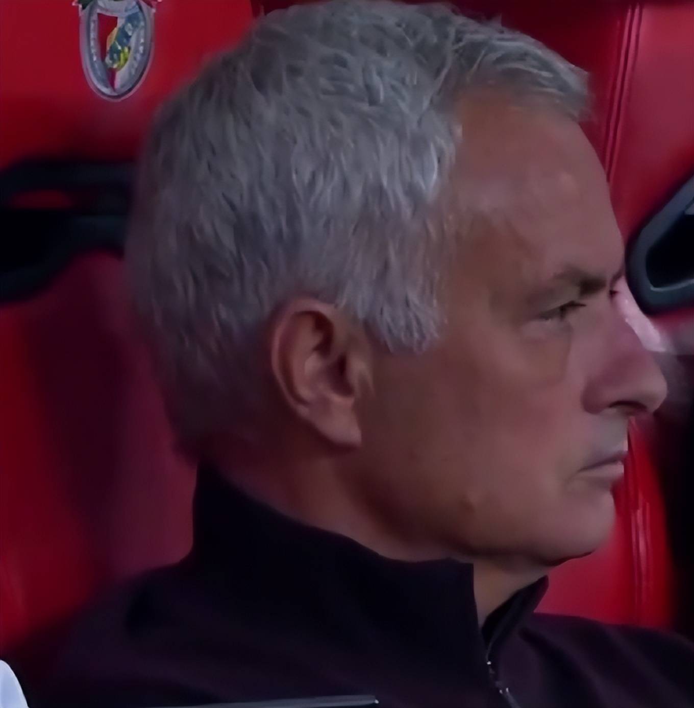 米兰体育-赛地聚焦：葡超今夜热度飙升，洛杉矶湖人遗憾出局，态度坚定，赛季目标并未改变的简单介绍